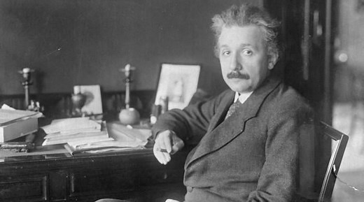 Aidan McArdle takes center stage in Netflix's 'Einstein and the Bomb'