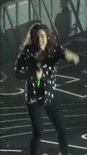 One Direction: Narry during No Control 🥰​ Subscribe for daily 1D videos! #onedirection #narry #1d