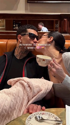 GIULIA DE LELLIS and TONY EFFE'S WEDDING: The future spouses choose their dresses ❤️❤️❤️❤️❤️🔝🔝🔝🔝