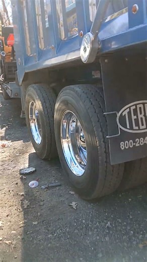 Metal polishing #aluminum #polishing #rims #showrigs #dumptruck #semi