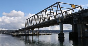 Hood Canal Bridge reopens after emergency closure
