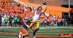 USC Football 2025 Transfer Portal Departure Live Tracker: DL Devan Thompkins, TE Walker Lyons