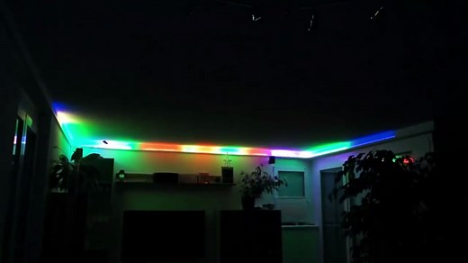 可以随音乐变化的可控RGB智能灯带