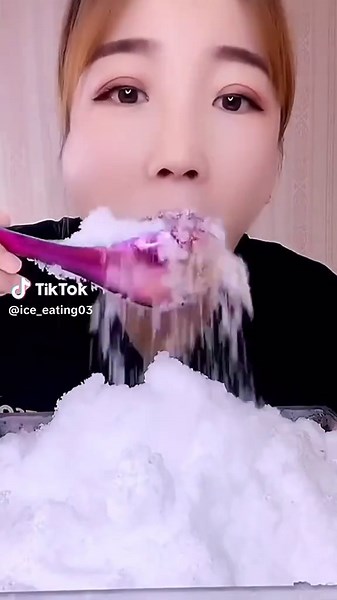 #iceasmr #asmr #iceeating #iceland #iceasmrsounds