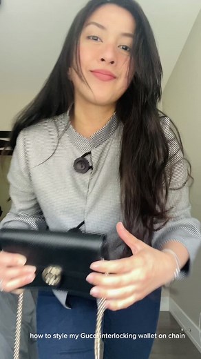 Styling this @Gucci Wallet on chain in different ways 👜 #Gucci #woc #foryou #fyp #fypシ #bags #style #stylingtips #fashion #grwm