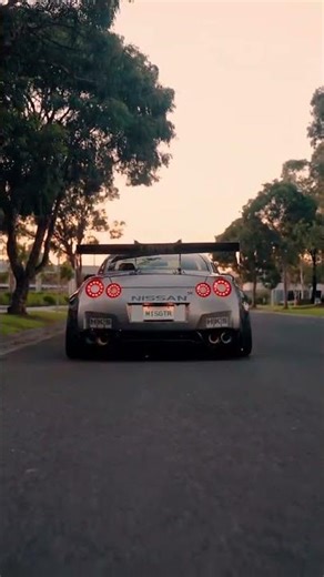Nissan GT-R sound