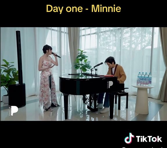 Minnie from (G)I-DLE: Day One Performance Highlights