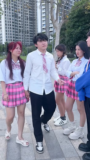 Tears on her cheeks mean trouble for you 😤 #lemon #giauwin #school #crush #trending | Giàu W.I.N