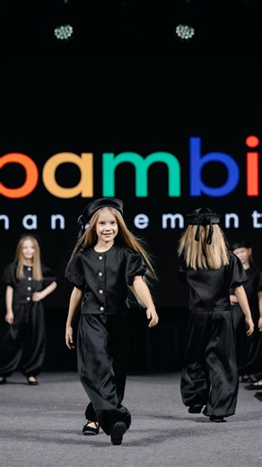 Maria Golovko • MODEL • Moscow on Instagram: "Первый показ😍 Отчетный концерт от модельной школы @bambimanagement"