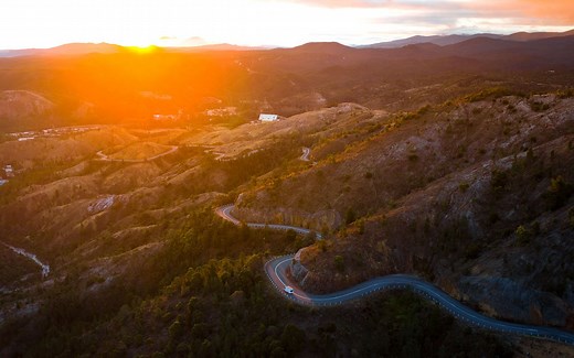 How to Drive the 99 Bends Road in Queenstown ,Tasmania