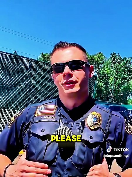 #firstamendment #firstamendmentaudit #auditor #cops #police