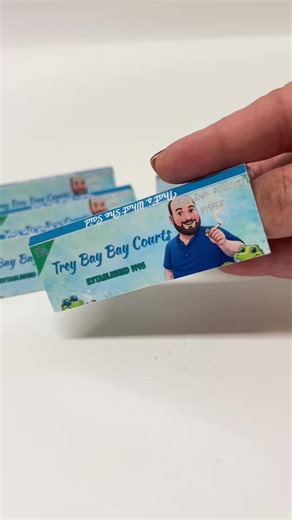 POV: When paper is the traditional 1-year anniversary gift… so you make it 🔥💨 Custom rolling papers for a wedding anniversary — designed, printed & obsessed 😮‍💚💙 Would you gift these? 👀✨ ✨ ✨ ✨ ✨ #customrollingpapers #rollingpaper #custompartyfavors #partyfavors #partyideas