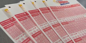 $1 million lottery ticket sold in West Virginia