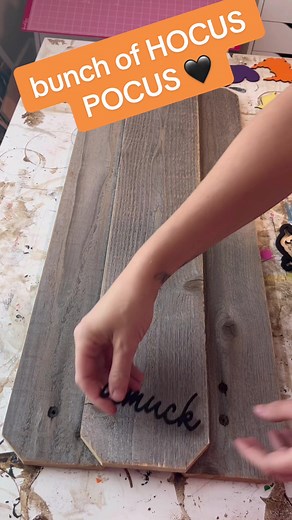 3.5K views · 61 reactions | hocus pocus porch signs! reclaimed wood sign blanks from Rockin' Wood #signblanks #paintedbymandy #glowforgemade #svgfilesforcricut #hobbylobby #halloweendecor #reclaimedwood #handmade #diy #rockinwood | Painted by Mandy | Facebook