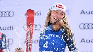 Sestriere: Mikaela Shiffrin feiert im Slalom den 100. Weltcupsieg und schreibt damit Sportgeschichte