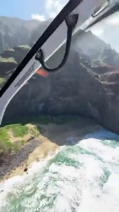 2.6K views · 52 reactions | Footage of the MD 500E (N633JH) Tour helicopter crash at Honopū Beach, Kaua‘i, Hawaii on Feb 27. The pilot did a commendable job to control the helicopter to manage a soft landing after a total engine failure. Combat Learjet #helicopter #safety | FL360aero | Facebook