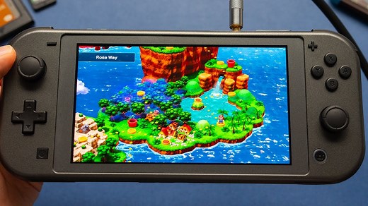 DIY 任天堂 Switch Lite 改装版提供更明亮、更鲜艳的 OLED 屏幕