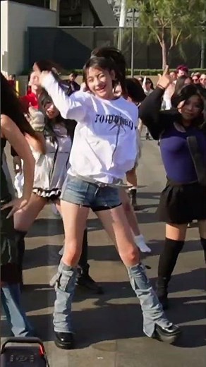 🇺🇸Kpop in Public - TWICE THIS IS FOR