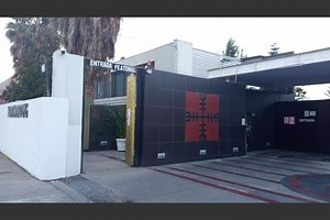 Detienen a 43 parejas en un autohotel chileno por incumplir la cuarentena