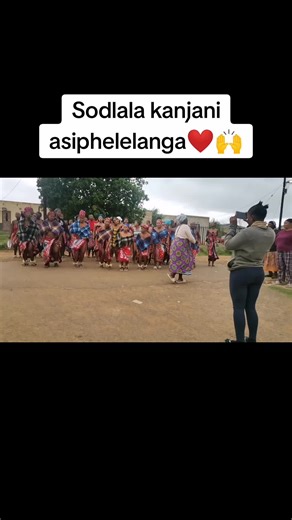 Hallelujah New Year Celebration with Love Songs