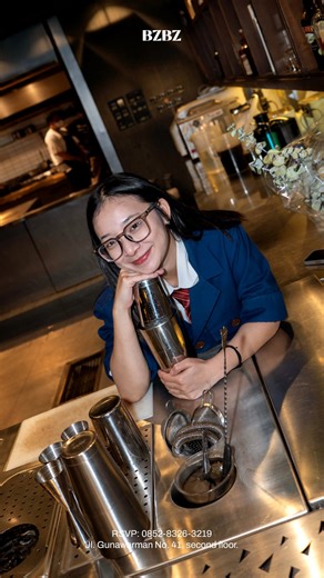 𝐁𝐙𝐁𝐙 | Drinks are nothing without the passionate soul and fun stories behind them, and with that, @phooebe__ will smoothly show you how feelings... | Instagram