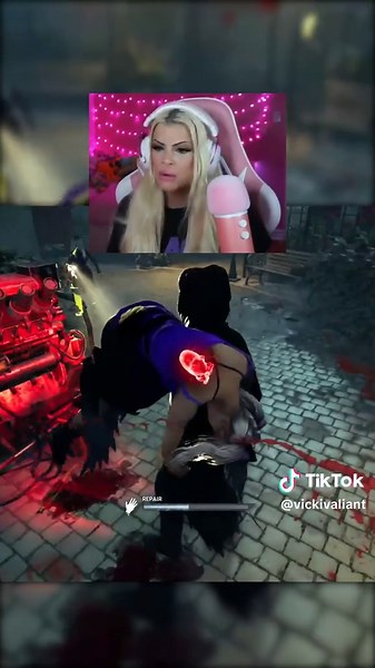 Dead by Daylight Gameplay Highlights with Vicki Valiant