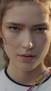 1M views · 945 reactions | 모든 것을 품고 있는 단 하나의 향기, Twilly tribe #TwillydHermes #Hermes h.fr/TwillydHermes-Korea | Hermès | Facebook