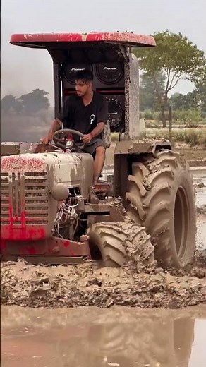 रोहित देशवाल 😭 को स्पोर्ट चाहिए #tractor #nishudaswal #stunt #shorts #viralshort #trending #farming