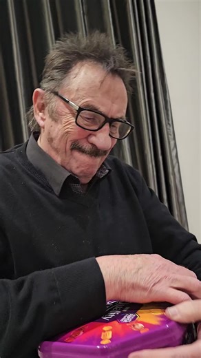 Its not quite the end of November but panto reminds me of Christmas so, for me ... not to you Christmas starts here ... #qualitystreet #chocolate #panto #hull #rehearsals