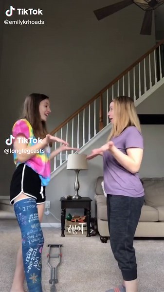 #longlegcast #fulllegcast #legcast #castedleg #castedup #cast #bluecast #brokenleg #crippled #cripple #crutches #toes #feet