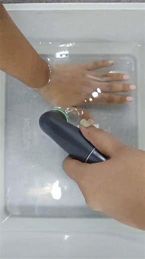 Dr Piyush Jain PT on Instagram: "Ever seen ultrasound therapy done underwater This technique helps treat irregular areas like ankles, wrists, or elbows — where direct contact isn't ideal. The sound waves travel *through water* to promote healing, reduce pain, and improve mobility. Pro Tip: Underwater ultrasound is perfect for complex joint injuries and sensitive scars! #PhysiotherapyIndia #SportsRehab #UltrasoundTherapy #Electrotherapy #SportsPhysio #PainRelief #RehabTips #PhysioReel #InjuryReco