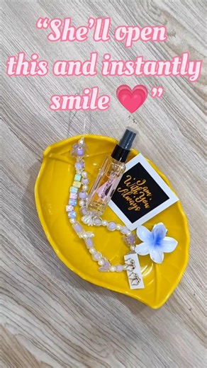 "A pocket full of pretty things 🌷 Because she deserves a little sparkle every day."