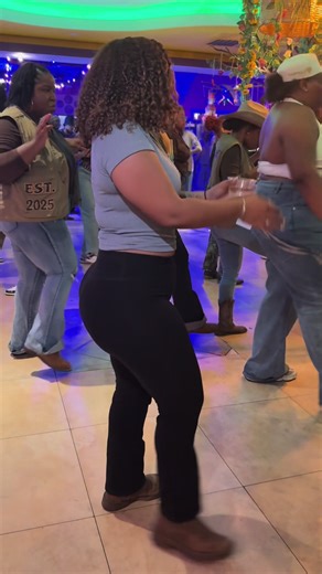 DC:@Jakayla P ❤️‍🔥 #linedance #viral #fyp #blowthisup #xyzbca | all night long line dance tutorial