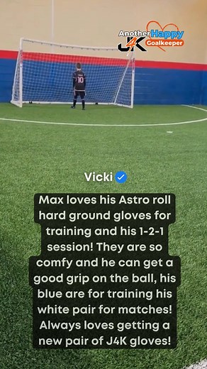 Max loves his Astro roll hard ground gloves for training and his 1-2-1 session! They are so comfy and he can get a good grip on the ball, his blue are for training his white pair for matches! Always loves getting a new pair of J4K gloves! | Just4keepers Goalkeeping