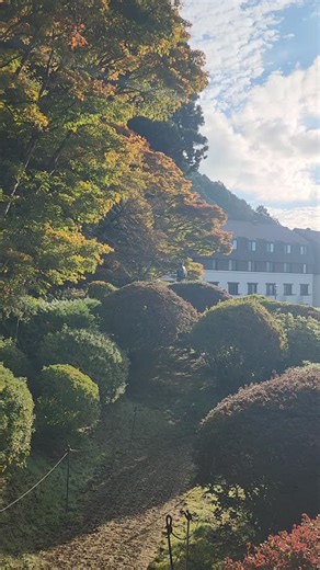 箱根・芦ノ湖畔 小田急 山のホテル on Instagram