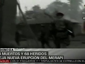 Nueva erupción de volcan Merapi; Indonesia