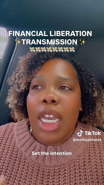 💸 5 Benefits of Using Light Language for Financial Expansion • Clears subconscious scarcity, fear, and receiving blocks • Expands your nervous system capacity to safely hold more money • Strengthens intuition for aligned offers, clients, and soul-led decisions • Amplifies the energetic frequency behind your business, offers, and creations • Helps you embody visibility, overflow, and higher levels of abundance ✨ If your soul is ready to awaken your Light Language gifts, this is your invitation. 