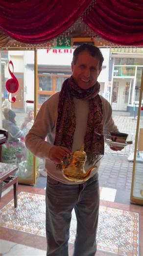 Vidéos de Hôtel Mozart (@hotelmozartgrandplace) avec son original - Hôtel Mozart