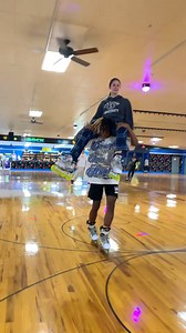 Rollerblade trick showcase with Gjawheat: Smooth flow and technical precision