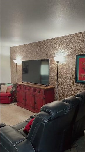 Leopard Print Peel-and-Stick Wallpaper | Transform Your Walls Instantly