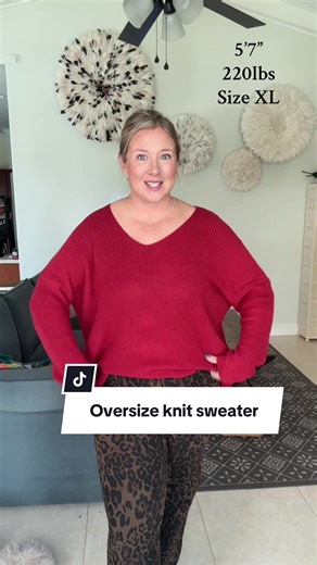 The oversized knit you’ll live in — 17 colors, curve-friendly, and perfectly slouchy in all the right places. V-neck, off-the-shoulder ready, and flowy through the middle for an easy, flattering fit. @imily bela curve #oversizedsweater #plussizefashion #fashiondeals #tiktokshopcreatorpicks #knitcardigan