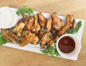 Crispy Oven Baked Spicy Chicken Wings With Homemade Ranch