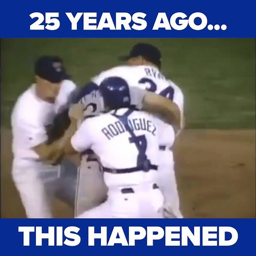 25 YEARS AGO TODAY: After getting hit by a Nolan Ryan fastball, Robin Ventura charged the mound at Arlington Stadium. It did not end well for him ⬇️ | WFAA