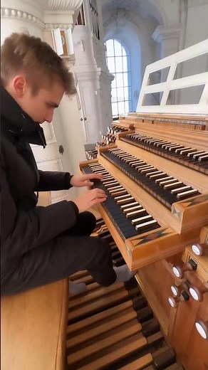 Stunning TOCCATA in D MINOR by J. S. Bach!