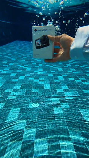 Unboxing an #OsmoAction5Pro in the last place you'd expect——Underwater！ Osmo Action 5 Pro's waterproof performance: 20 m (without waterproof case), 60 m (with waterproof case). 🎥: IG/saken_kagaov #DJI #unboxing #underwater #waterproof | DJI