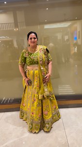 🦚🦚🦚🦚 | Classy Missy Sassy