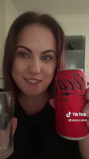 Still have worked out how much that gap is and how much the bubbles make the liquid expand as someone suggested #coke #s #sassysoul #experiment #sciencetok #onthisday