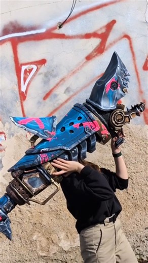 15K views · 98 reactions | Cosplayers and fans of League of Legends or Netflix’s Arcane, here's a prop you'll love: ❤ a hyper-detailed, 3D-printable model of Jinx’s Fishbones rocket launcher by the talented designers at 3Demon! 麗 Printed on five-toolhead Original Prusa XL.  https://www.printables.com/model/1217362-arcane-jinx-fishbones-rocket-launcher | Prusa Research 3D printers | Facebook