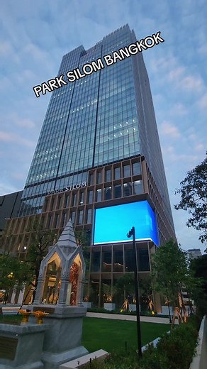 Park Silom Bangkok: New Office Building at Saladaeng BTS Station