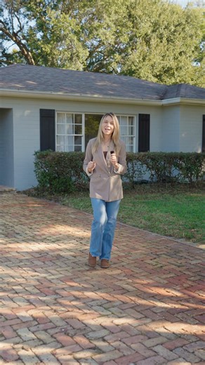 What do you love about College Park? Comment below or see our link in...